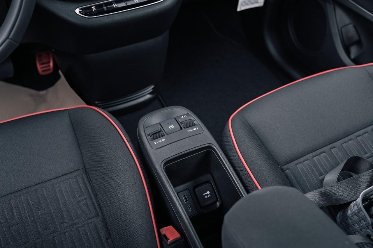 2025 Fiat 500e  S238948