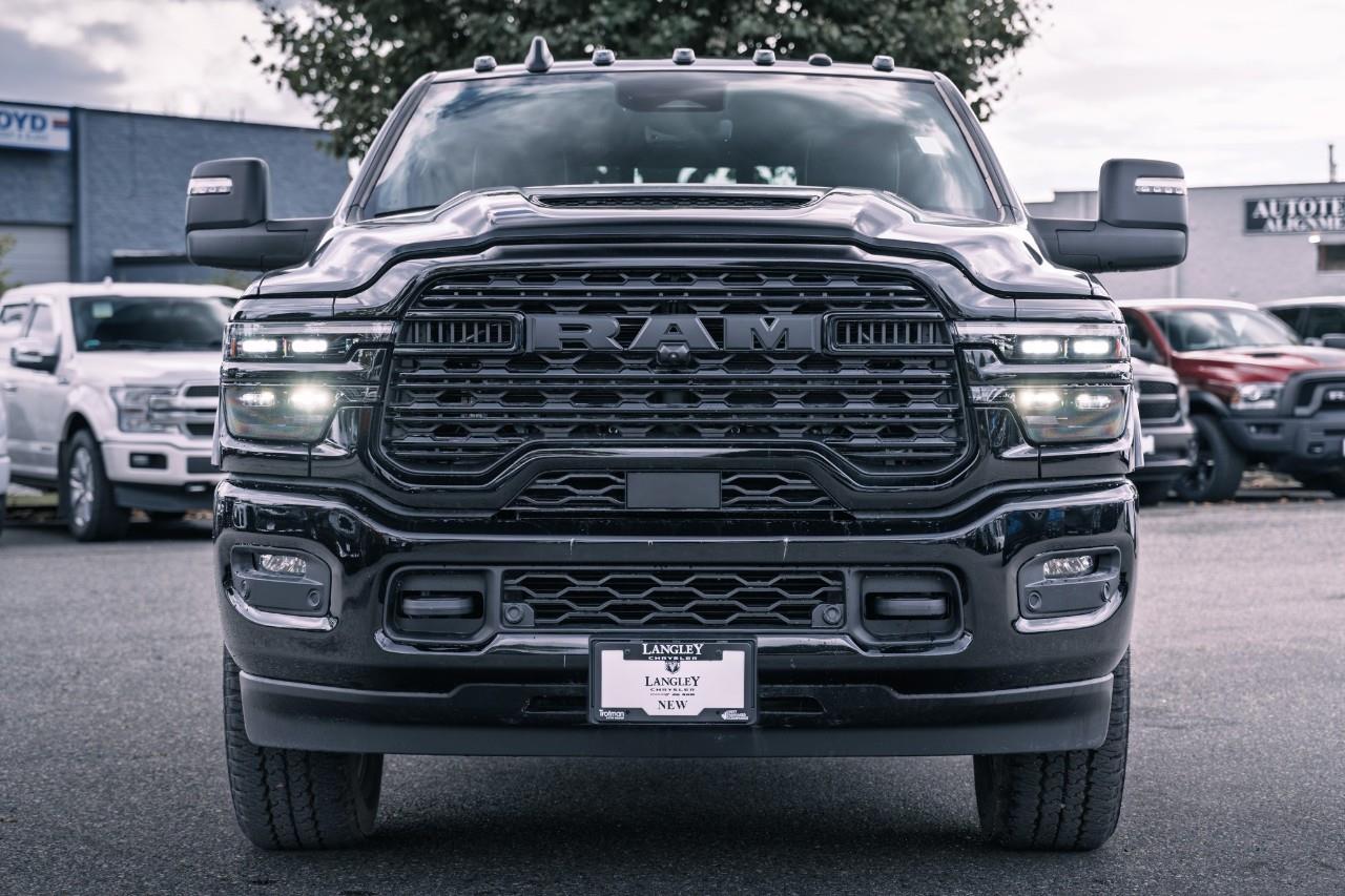 2026 RAM 3500 Limited T158987