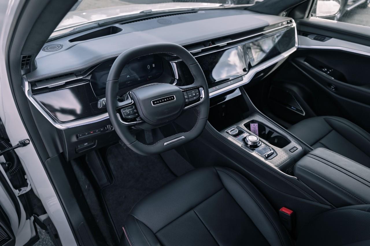 2024 Jeep Wagoneer S Launch Edition R180271