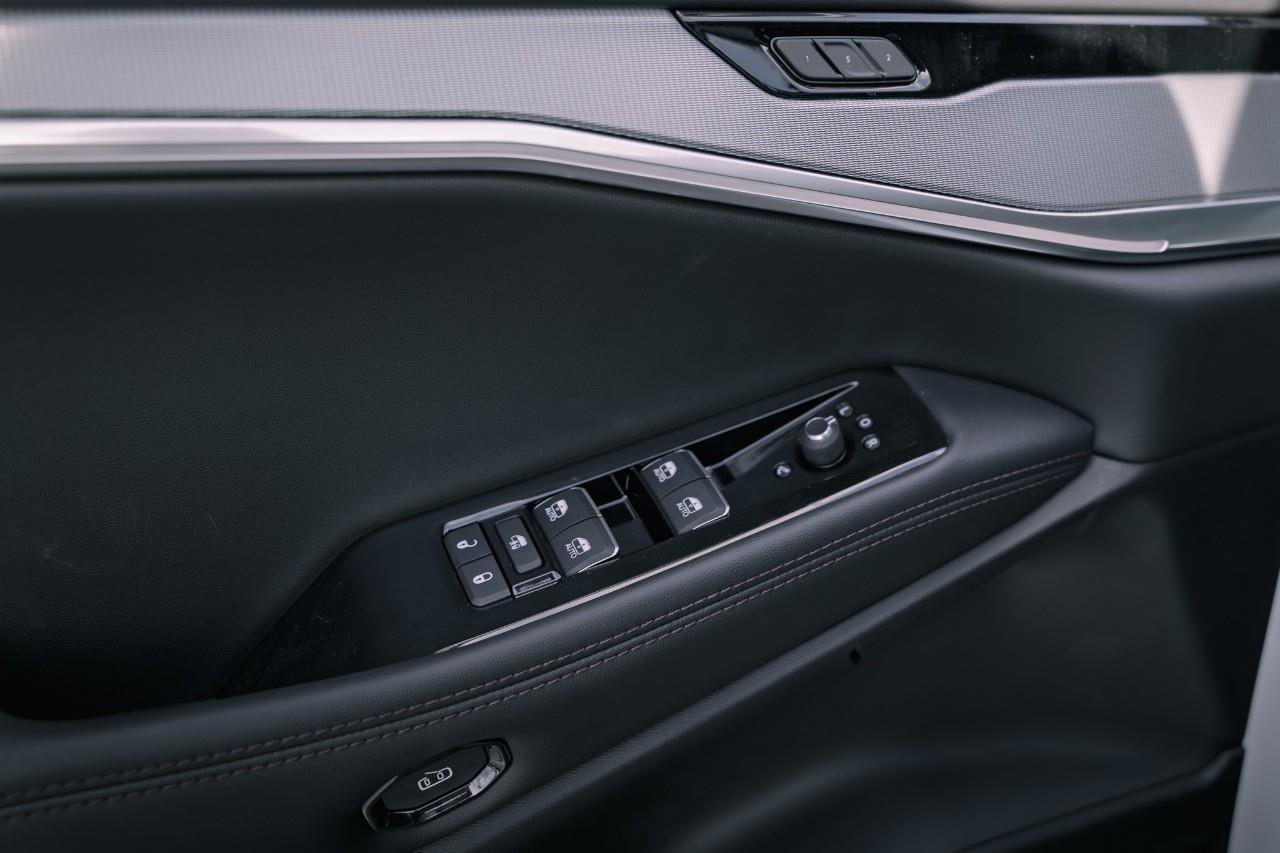 2024 Jeep Wagoneer S Launch Edition R180271