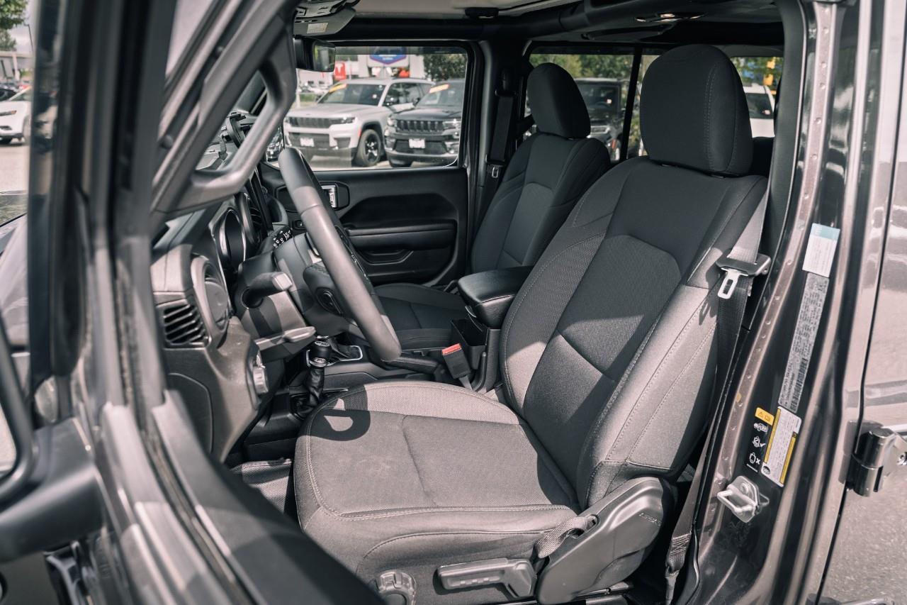 2023 Jeep Wrangler Sport LC2684