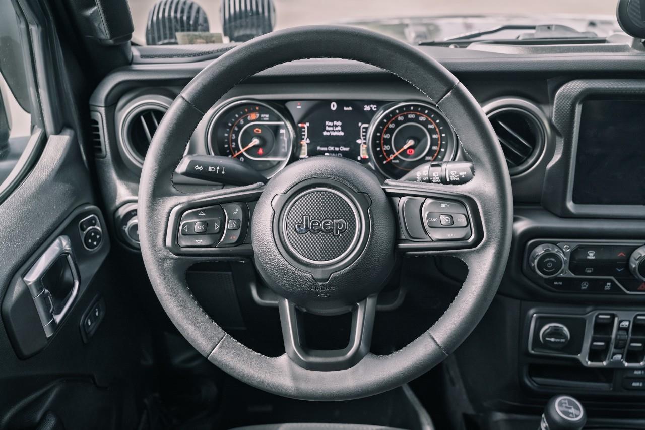 2023 Jeep Wrangler Sport LC2684