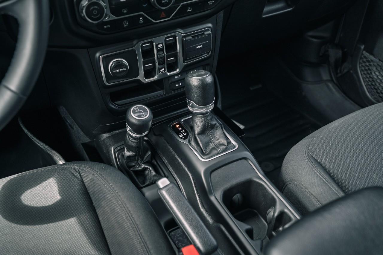 2023 Jeep Wrangler Sport LC2684