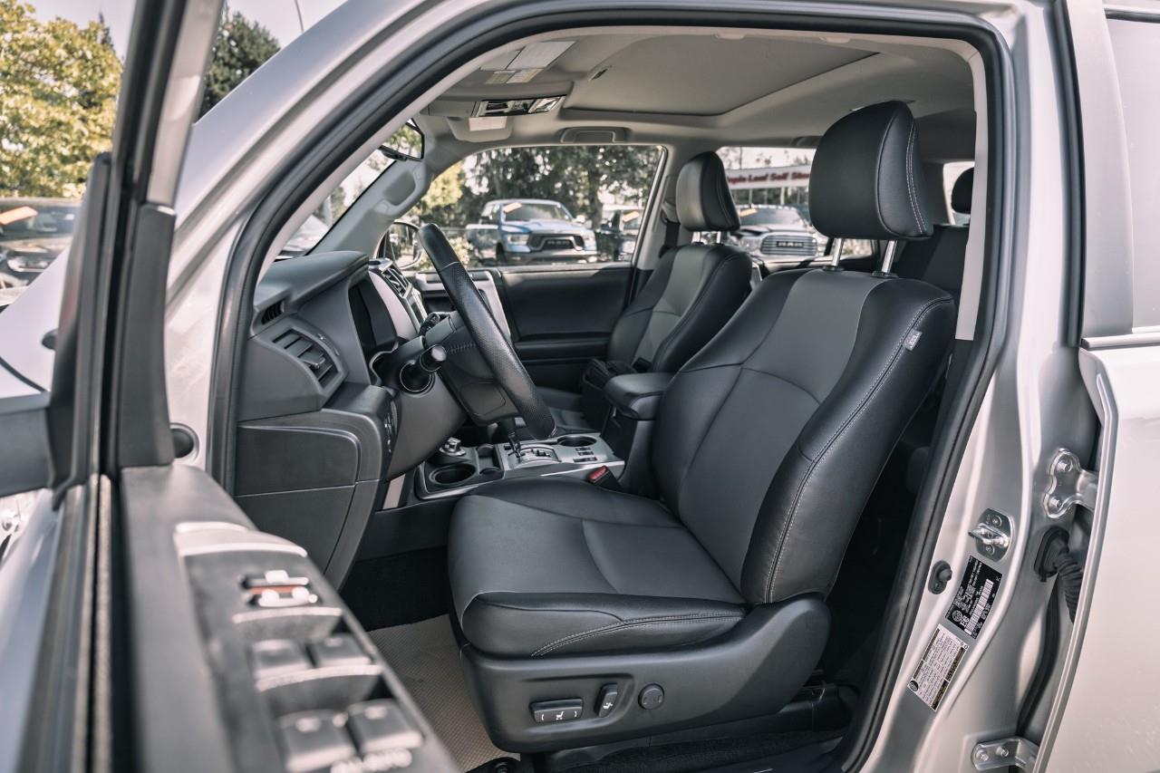 2024 Toyota 4Runner  LC2717