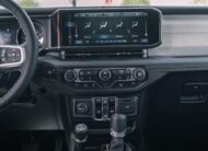 2025 Jeep Wrangler Sahara S564325