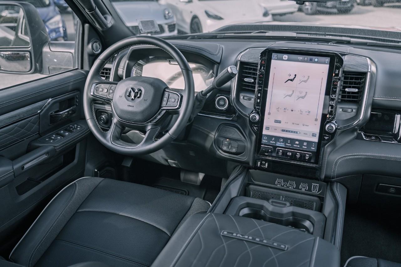 2025 RAM 3500 Limited S515496