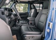 2025 Jeep Wrangler Sahara S621390