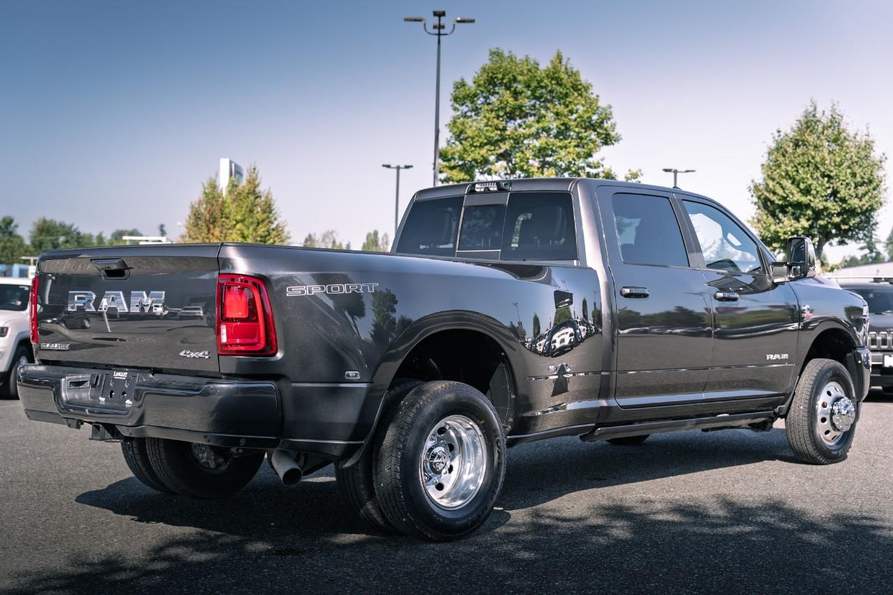 2026 RAM 3500 Laramie T158859