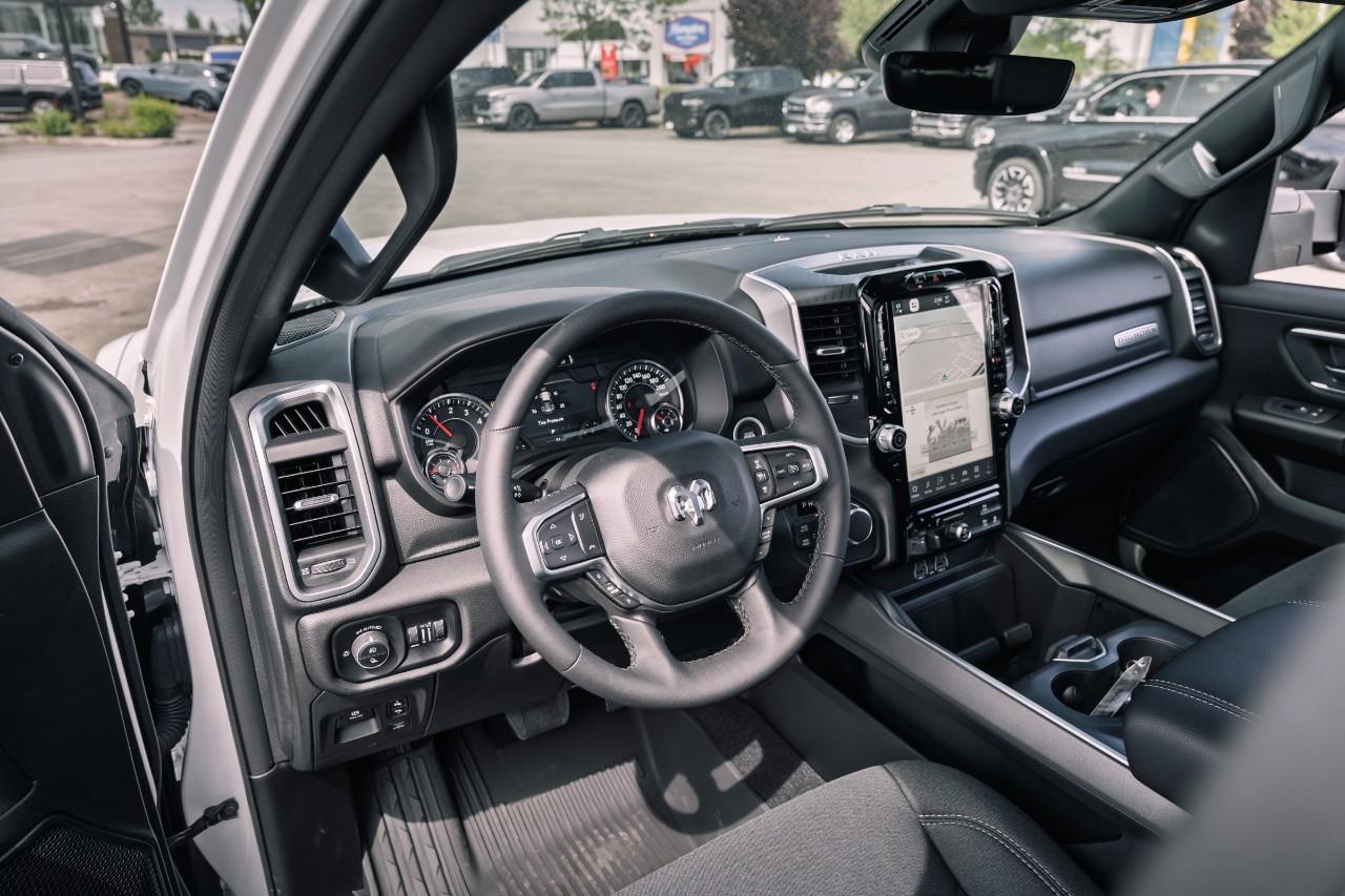 2025 RAM 1500 Big Horn S517761