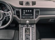 2017 Porsche Macan  LC2702A