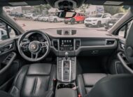 2017 Porsche Macan  LC2702A