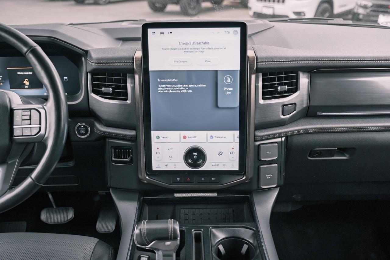 2023 Ford F-150 Lightning Pro LC2705