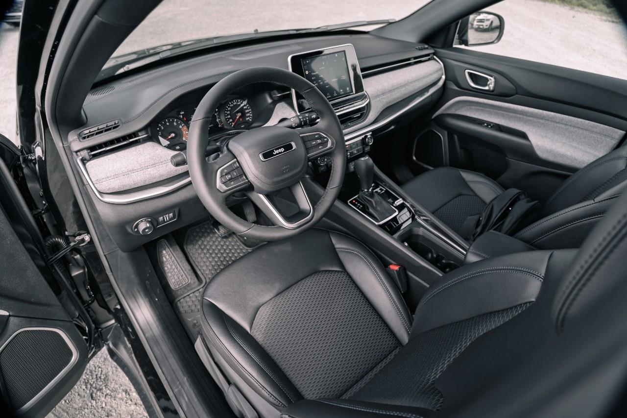 2025 Jeep Compass North S625686