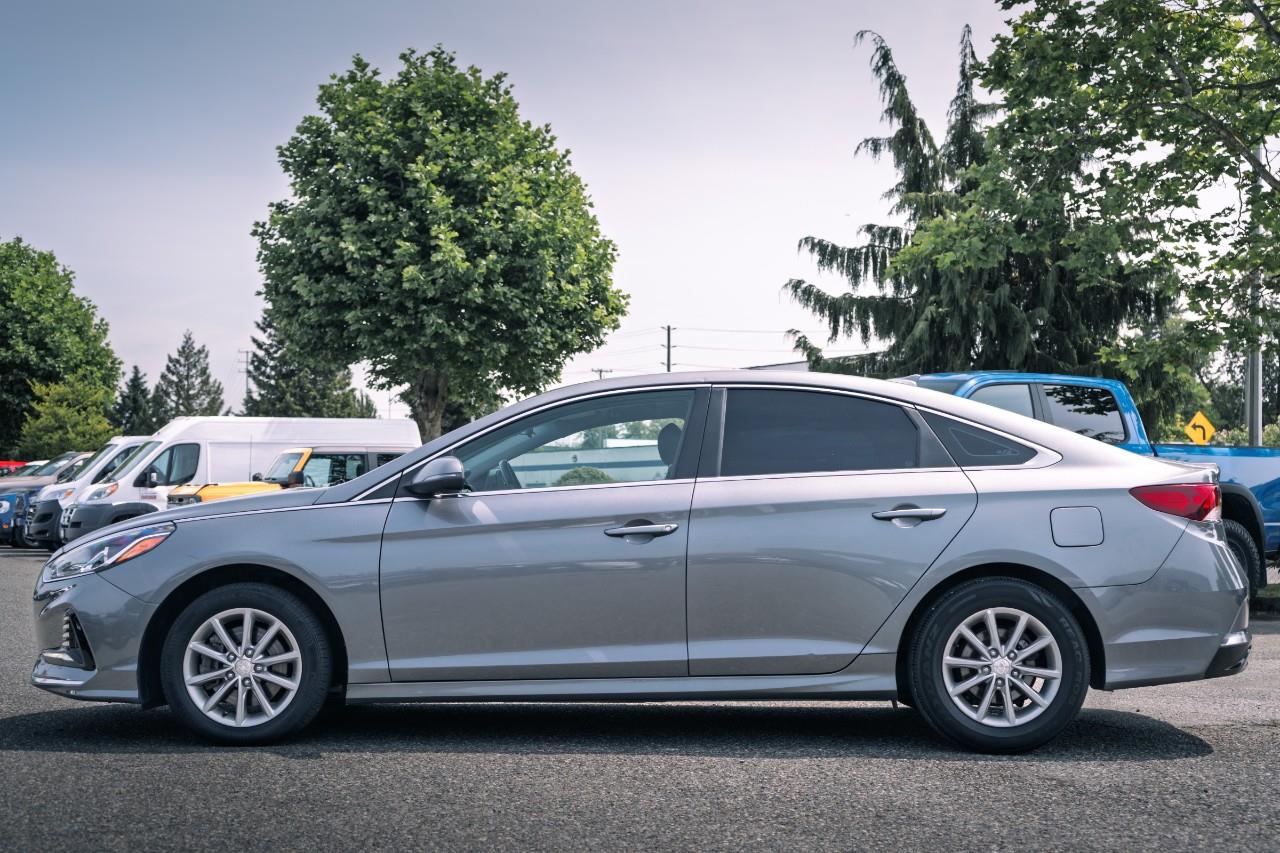 2018 Hyundai Sonata GL LC2595A