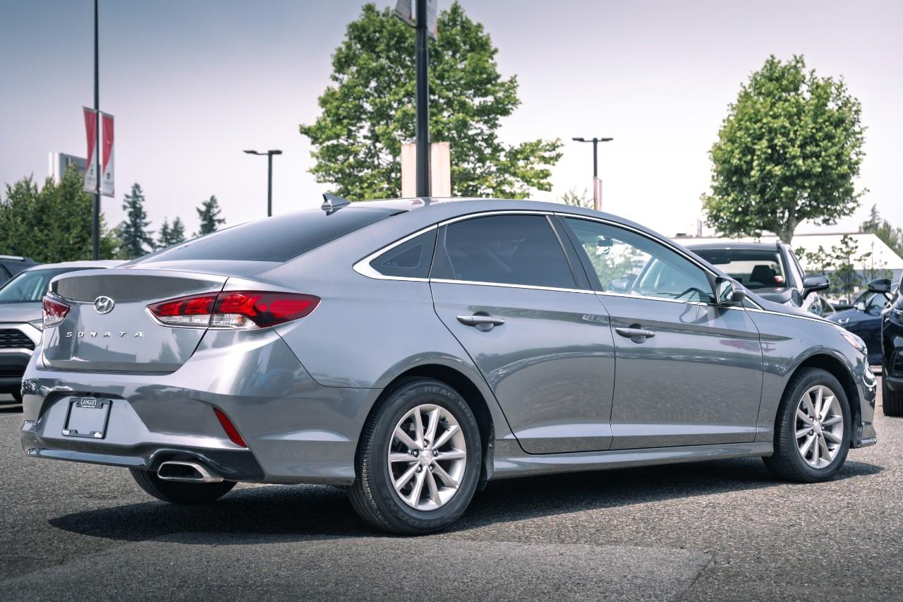 2018 Hyundai Sonata GL LC2595A