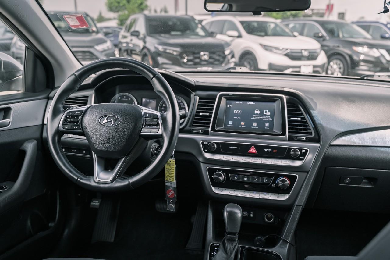 2018 Hyundai Sonata GL LC2595A