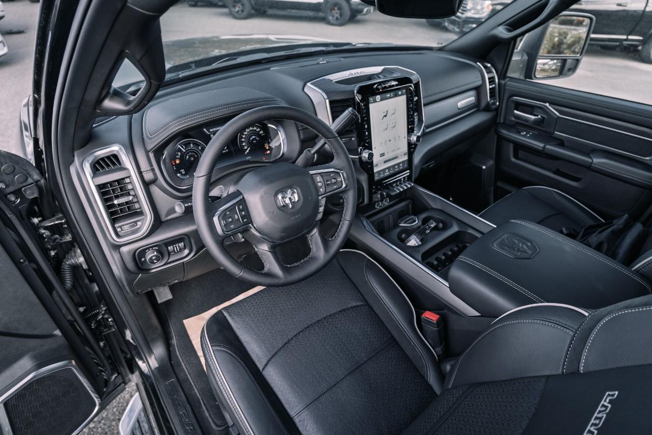 2025 RAM 3500 Laramie S507308