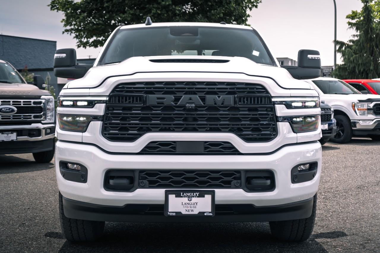 2025 RAM 3500 Limited S541028