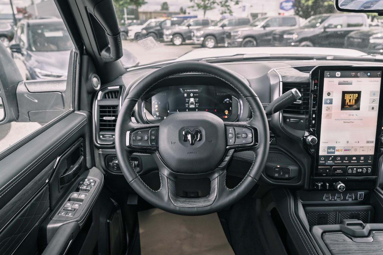 2025 RAM 3500 Limited S541028