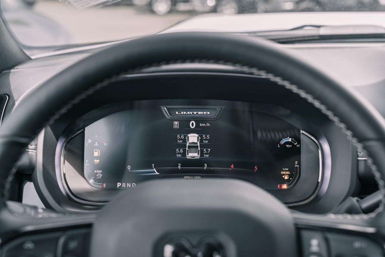 2025 RAM 3500 Limited S541028