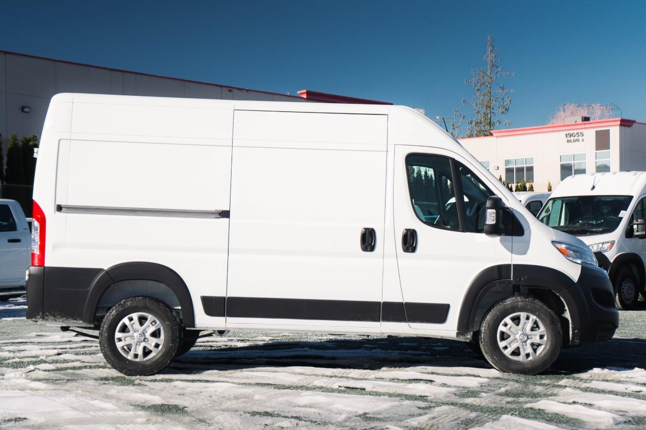 2025 RAM ProMaster 1500  S523380