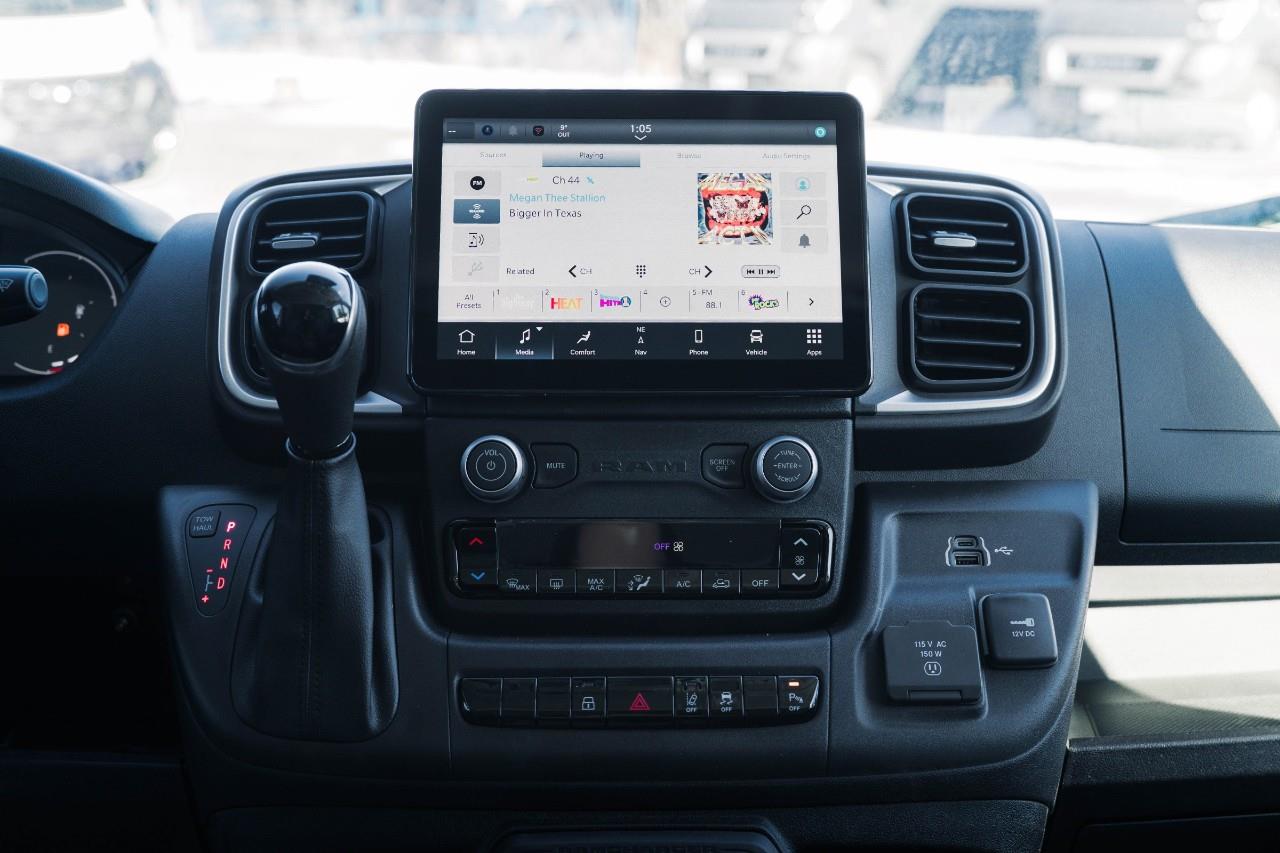 2025 RAM ProMaster 1500  S523380