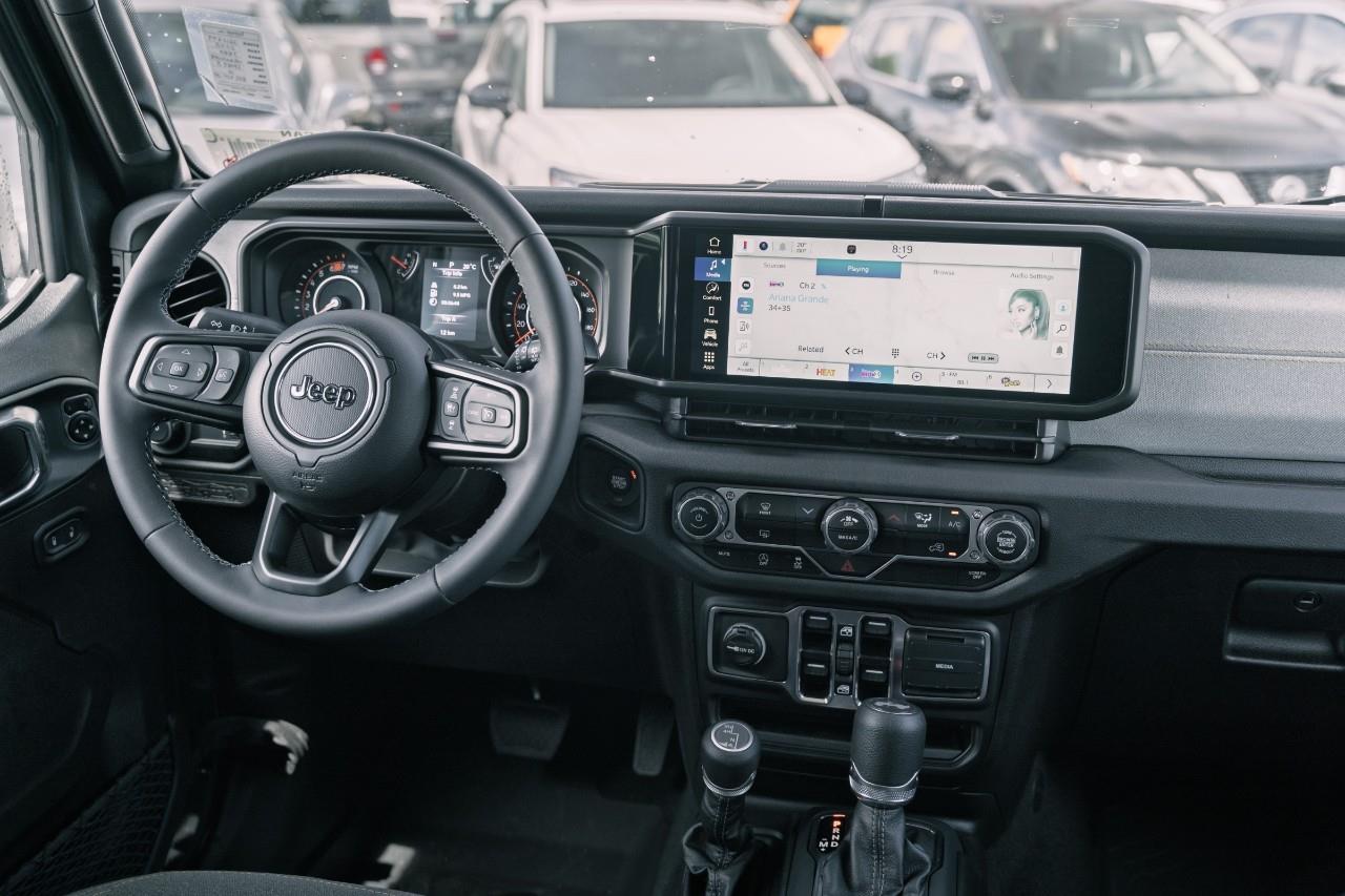 2025 Jeep Wrangler Sport S610399