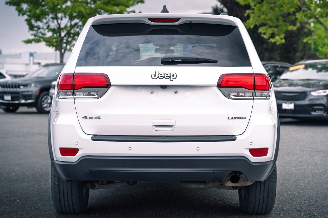 2020 Jeep Grand Cherokee Laredo LC2674