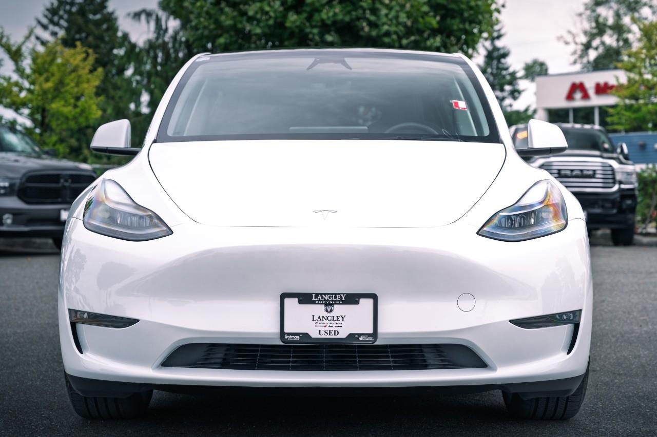 2024 Tesla Model Y Performance LC2682