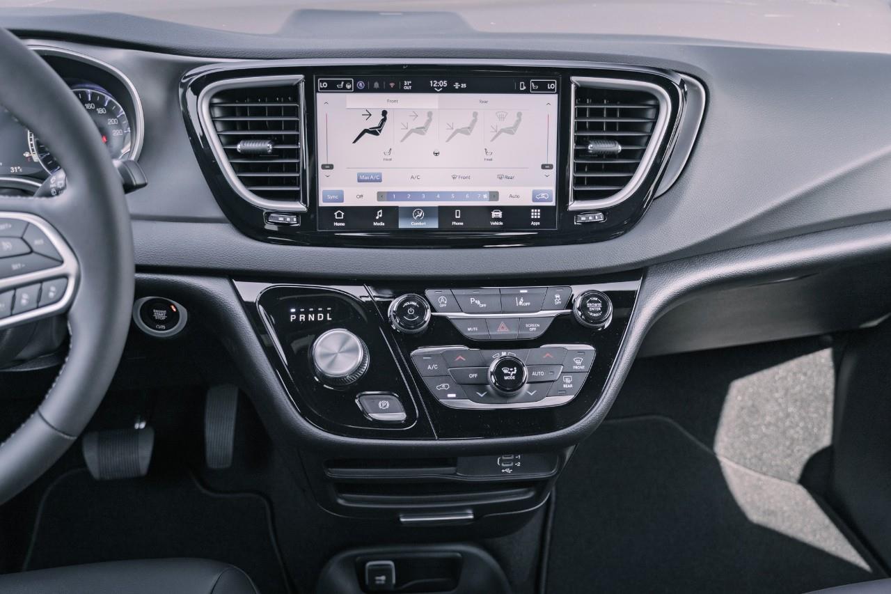 2026 Chrysler Grand Caravan SXT T163721