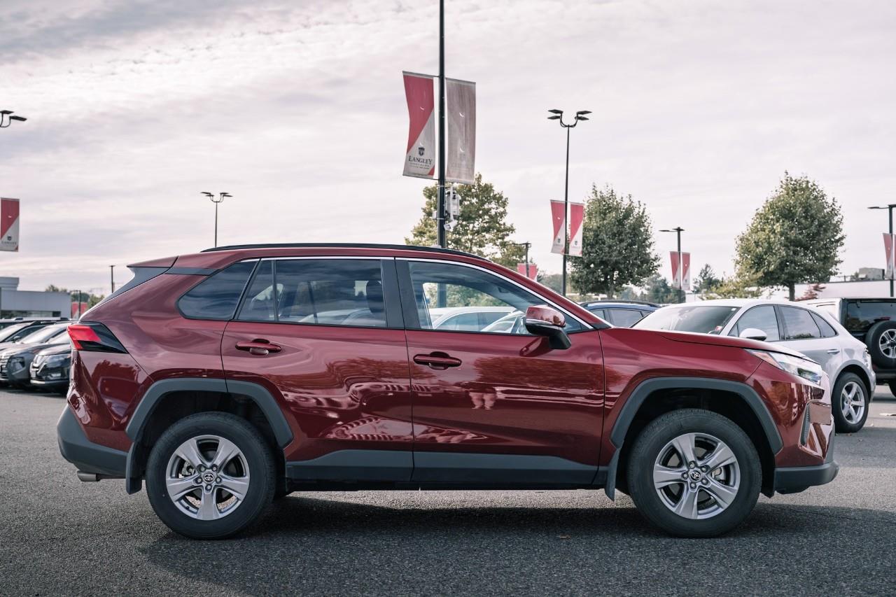 2025 Toyota RAV4 XLE S515118B