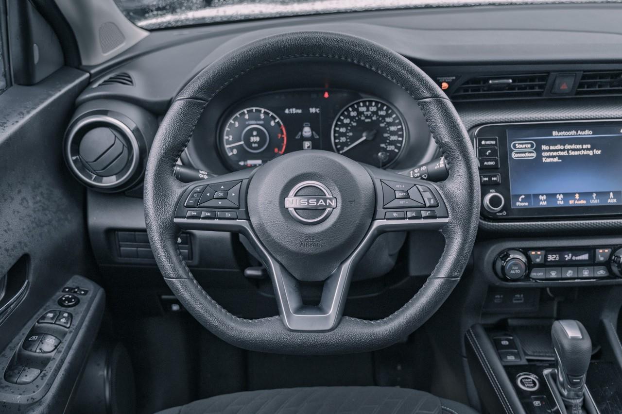 2023 Nissan Kicks SV LC2718