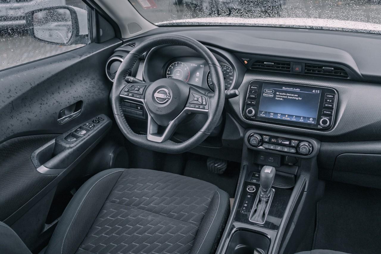 2023 Nissan Kicks SV LC2718