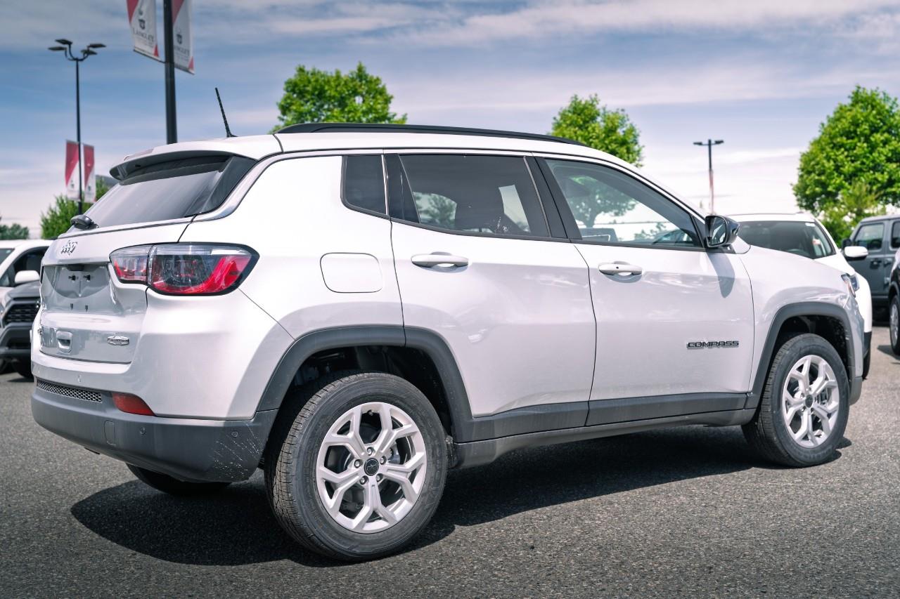 2025 Jeep Compass North S625474