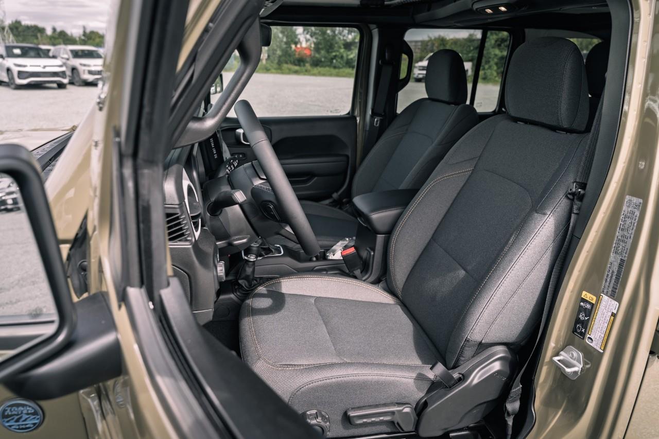 2025 Jeep Wrangler 4xe Sport S S624787