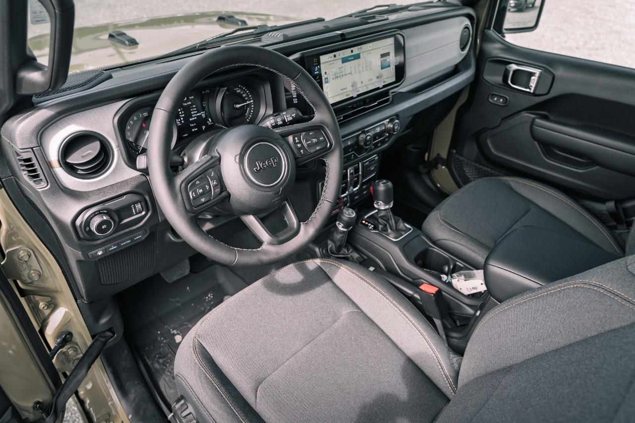 2025 Jeep Wrangler 4xe Sport S S624787