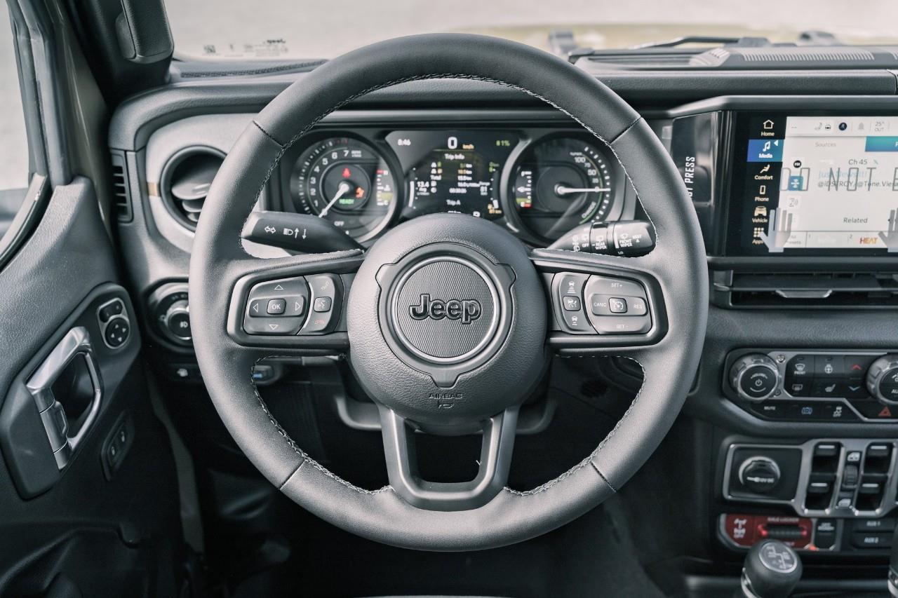 2025 Jeep Wrangler 4xe Sport S S624787