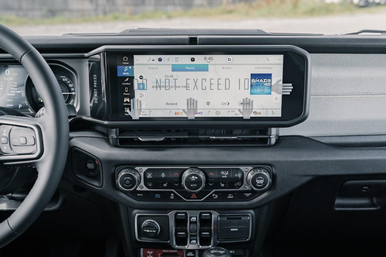 2025 Jeep Wrangler 4xe Sport S S624787