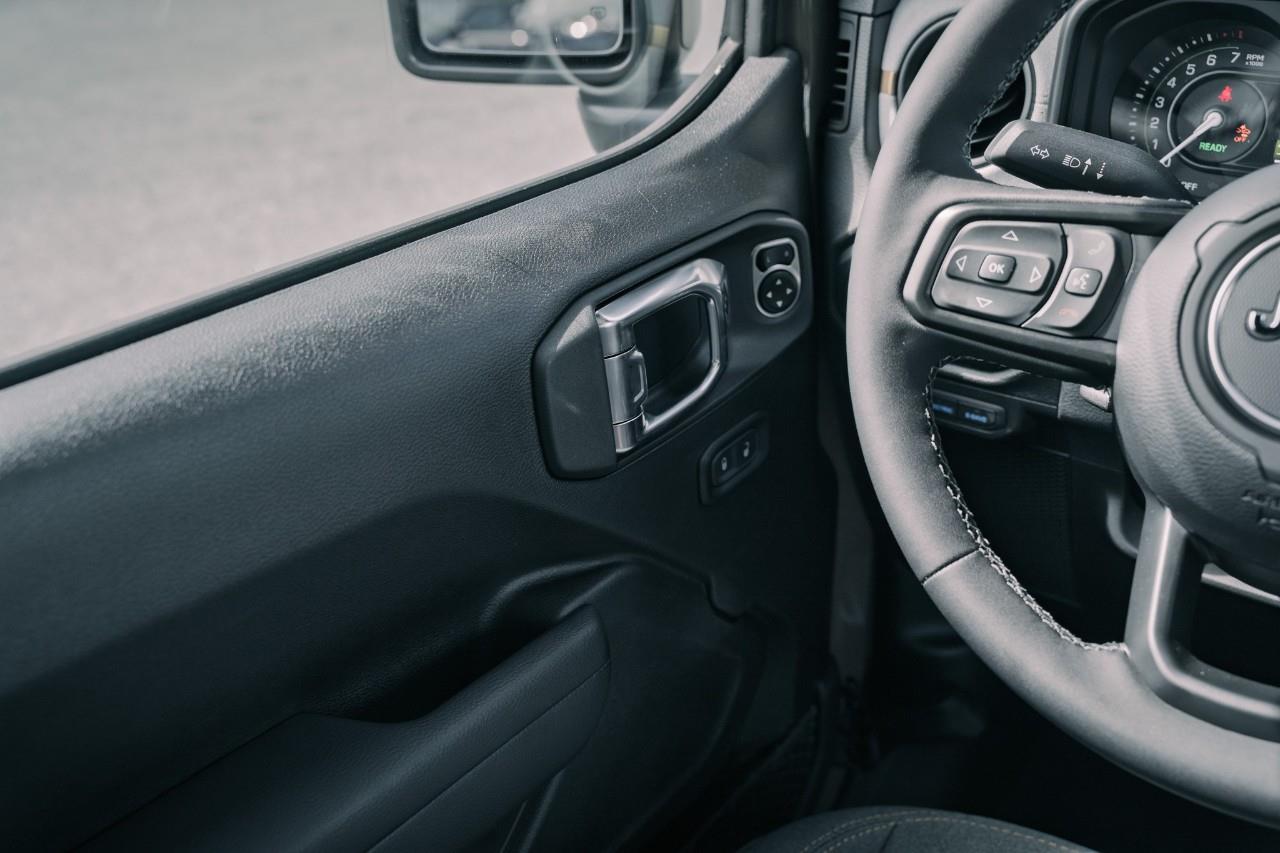 2025 Jeep Wrangler 4xe Sport S S624787