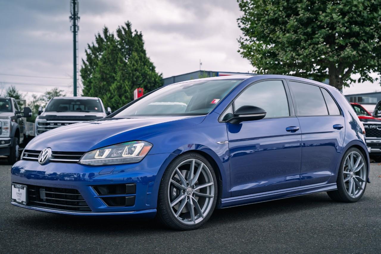 2017 Volkswagen Golf R 2.0 TSI LC2576AA