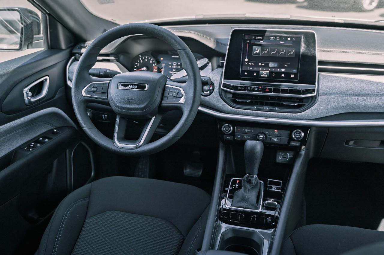 2026 Jeep Compass Sport T153715