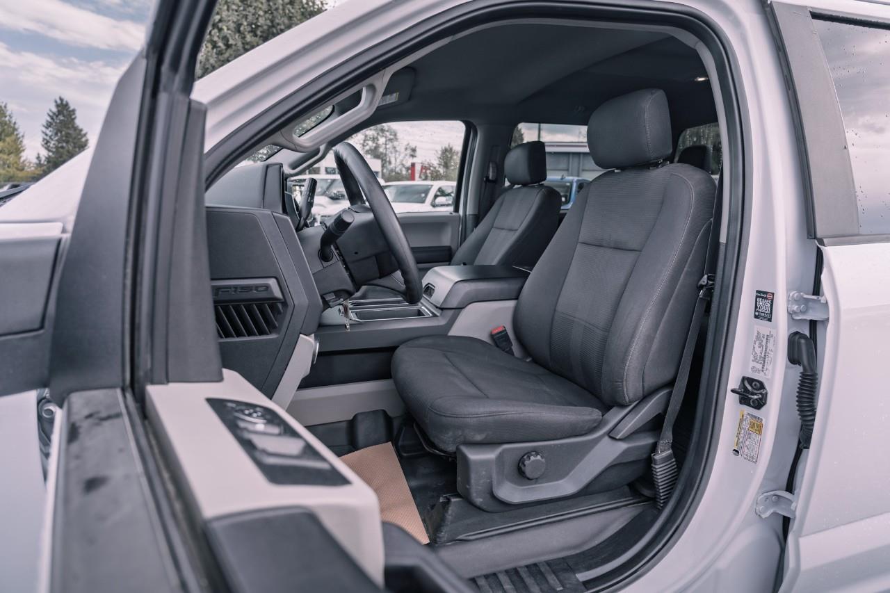 2020 Ford F-150 XL LC2744