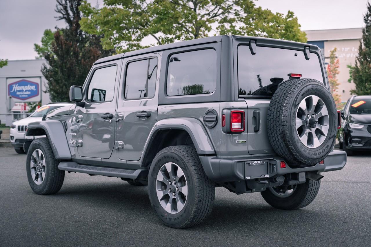 2022 Jeep Wrangler Unlimited Sahara S612720A