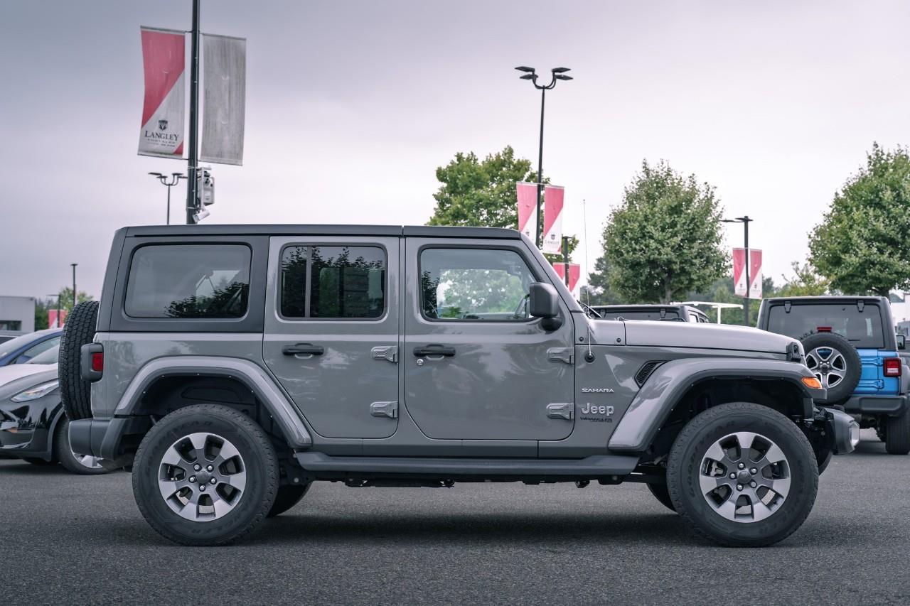 2022 Jeep Wrangler Unlimited Sahara S612720A
