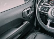 2022 Jeep Wrangler Unlimited Sahara S612720A