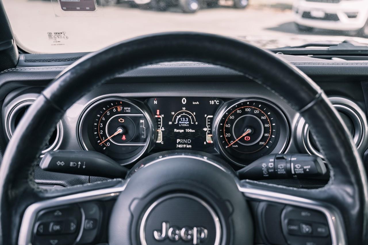 2021 Jeep Wrangler Unlimited Sahara S604460A