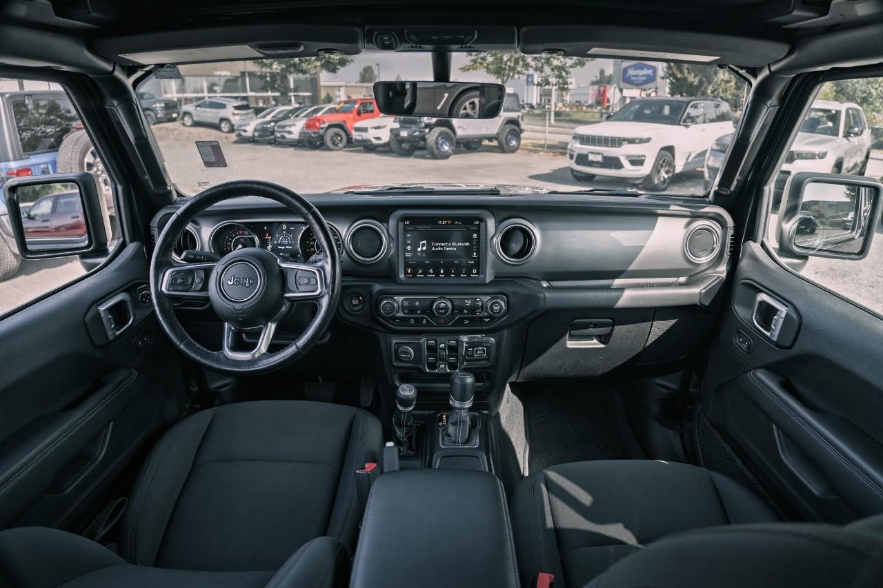 2021 Jeep Wrangler Unlimited Sahara S604460A