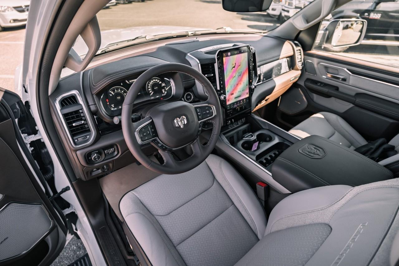 2026 RAM 1500 Laramie T202486