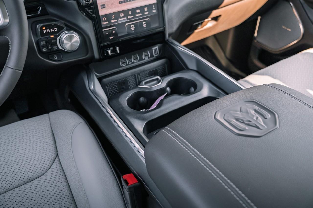 2026 RAM 1500 Laramie T202486