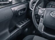 2020 Toyota Tacoma  LC2658AA